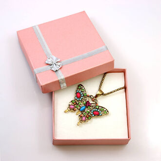 Luxusní etno náhrdelník ve tvaru motýla