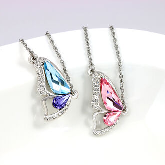 Luxusní náhrdelník ve tvaru motýla s krystaly Swarovski elements