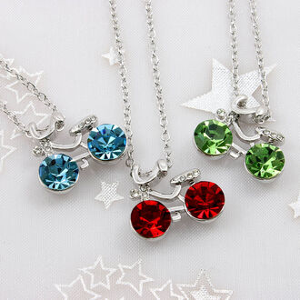 Exkluzivní náhrdelník ve tvaru kola s krystalky Swarovski elements