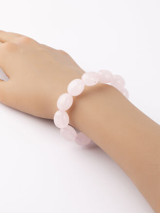 Náramek z růženínu