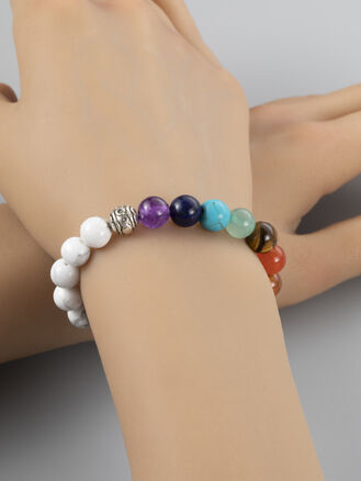 Exkluzivní čakrový náramek z korálků magnezitu  o průměru 0,8 cm