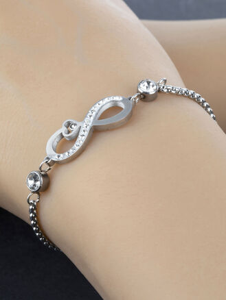 Krásný náramek z chirurgické oceli s nekonečnem s čirými krystaly