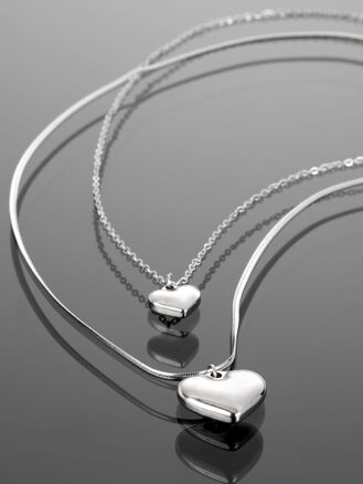 Ocelový náhrdelník dvě srdce