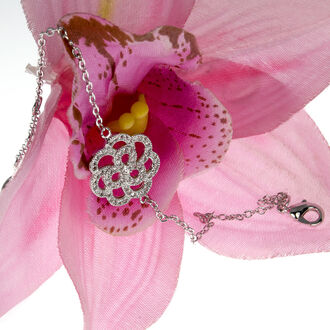 Náramek Silver Flower rhodiovaný se zirkony