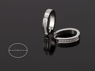 Exkluzivní oválné náušnice z chirurgické oceli zlaté barvy s čirými krystaly