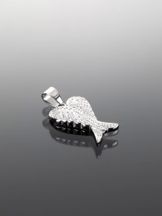 Exkluzivní přívěsek ve tvaru andělských křídel z chirurgické oceli s drobnými čirými krystaly