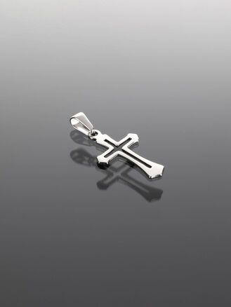 Krásný malý přívěsek ve tvaru obrysu kříže z chirurgické oceli