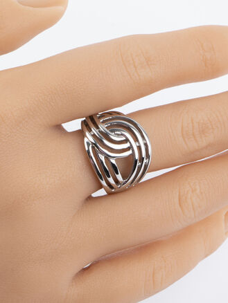 Exkluzivní masivní prstýnek z chirurgické oceli s třemi proužky ve tvaru kapek