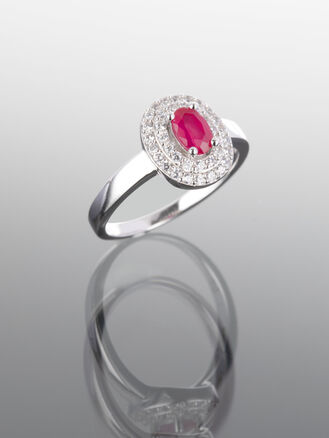 Prsten PINK OVAL se zirkony