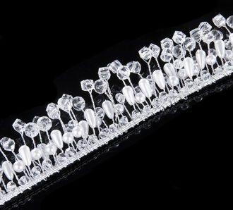 Svatební ozdoba do vlasů - čelenka Diamond krystalky a perly do vlasů