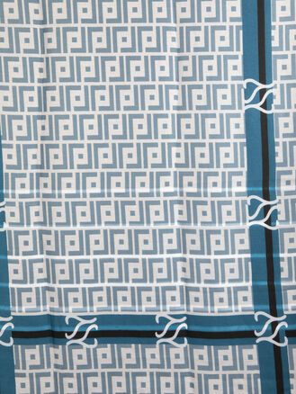 Delfin lehká dámská šála s ornamenty