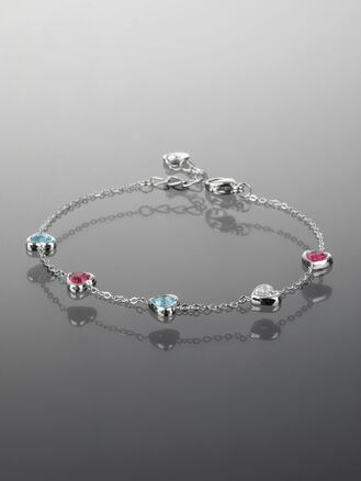 Luxusní náramek z chirurgické oceli se srdíčky s modrými a červenými krystaly