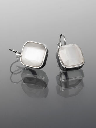 Luxusní masivní náušnice z chirurgické oceli s výrazným bílým kočičím okem ve tvaru čtverce