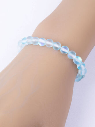 Překrásný náramek z 0,6 cm velkých korálků aqua aura, barva světle modrá