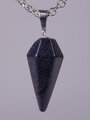 Luxusní amulet ve tvaru masivní špice z modrého slunečního kamene