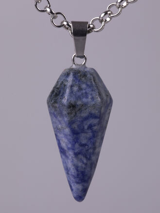 Exkluzivní amulet ve tvaru masivního kyvadla z lapis lazuli