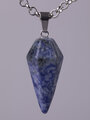 Exkluzivní amulet ve tvaru masivního kyvadla z lapis lazuli