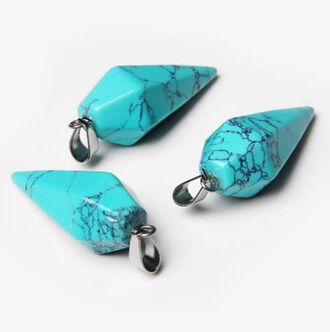 Exkluzivní amulet ve tvaru masivního kyvadla z tyrkenitu