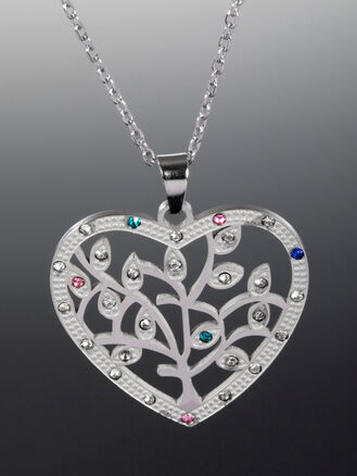 Náhrdelník z chirurgické oceli se srdcem s motivem stromu života s drobnými barevnými krystaly
