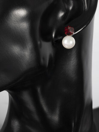 Fashion jewelry náušnice s perličkou a krystalkem Swarovski elements