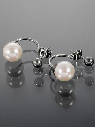 Krásné ocelové náušnice se syntetickými perlami