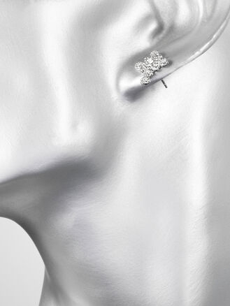 Náušnice z chirurgické oceli křížek