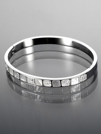 Náramek z chirurgické oceli s krystalky