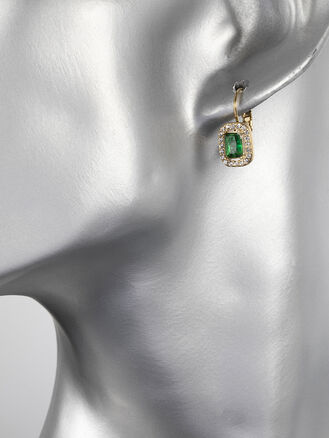 Náušnice z chirurgické oceli krystalky