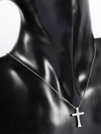 Překrásný elegantní náhrdelník z chirurgické oceli, křížek s kamínky