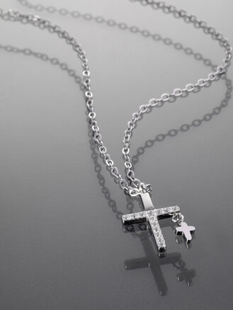 Náhrdelník z chirurgické oceli se dvěma křížky s drobnými čirými krystaly stříbrný