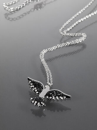 Luxusní náhrdelník z leštěné chirurgické oceli s přívěskem ve tvaru černé holubice s kamínky