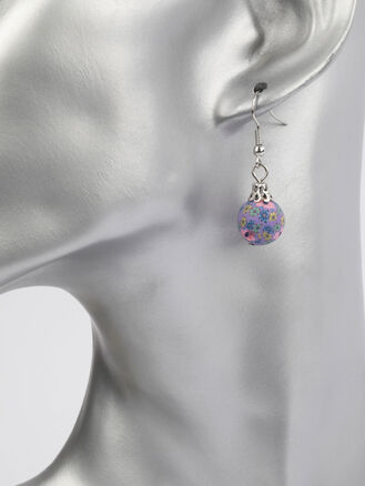 Náušničky fialové korálky s květinovým vzorem