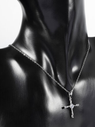 Překrásný náhrdelník z chirurgické oceli, křížek s kamínkem uprostřed