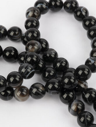 Korálková šňůrka z korálků z černého achátu