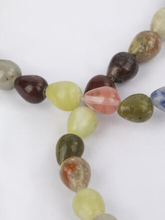 Korálková šňůra z mixu různých minerálů