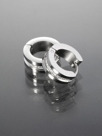 Náušnice kruhy z chirurgické oceli s krystaly