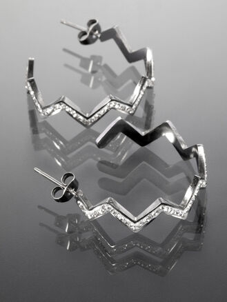 Stylové náušnice z chirurgické oceli s krystalky