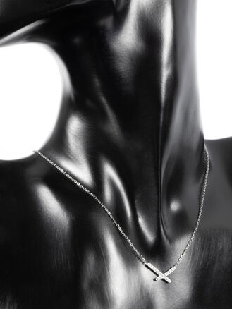 Minimalistický náhrdelník z chirurgické oceli s krystalky