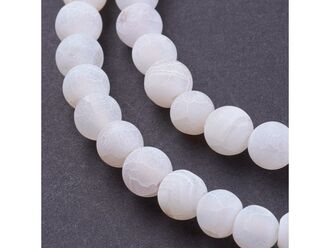 Korálková šňůra z kuliček bílého matného achátu, průměr 6 mm