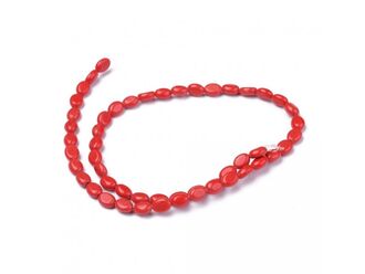 Neukončená šňůra z oválků syntetického červeného tyrkysu, 8 x 6 mm