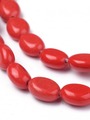 Neukončená šňůra z oválků syntetického červeného tyrkysu, 8 x 6 mm