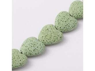 Neukončená šňůra ze srdíček ze syntetické zelené lávy, rozměr 20 x 20 x 8 mm
