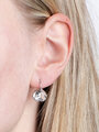 Náušnice stříbrné barvy s krystalkem