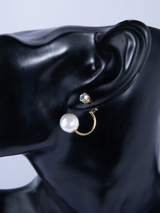 Náušnice z chirurgické oceli s perličkou 