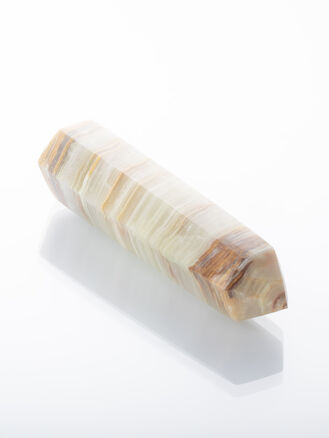 Špice onyx Pákistán velikost cca 10,1x2,8 cm hmotnost cca 111 g