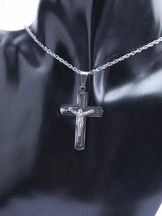 Přívěsek z leštěné chirurgické oceli, dvojitý kříž s Kristem