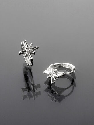 Elegantní stříbrné kruhové náušnice ve tvaru blesku z chirurgické oceli pro moderní ženy