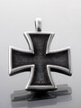 Výrazný přívěsek Železný kříž z leštěné chirurgické oceli 