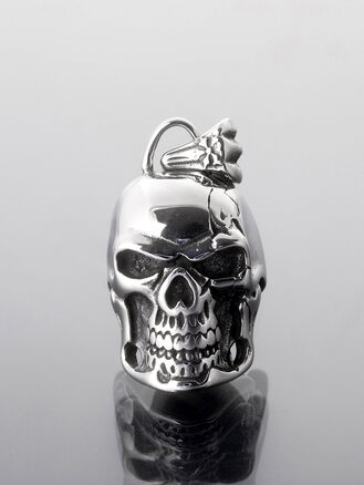 Přívěsek lebka z chirurgické oceli, stříbrná barva kovu