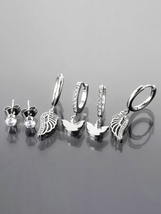 Tři páry náušnic z leštěné chirurgické oceli, kroužky a pecky, andílci a křídla